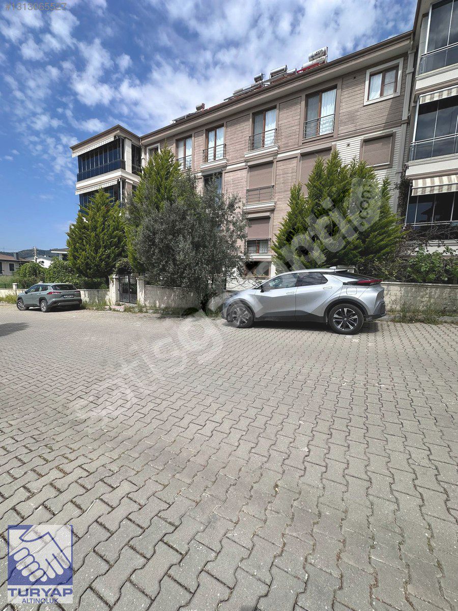 ALTINOLUK 'TA 2+1 SATILIK DAİRE ASANSÖRLÜ