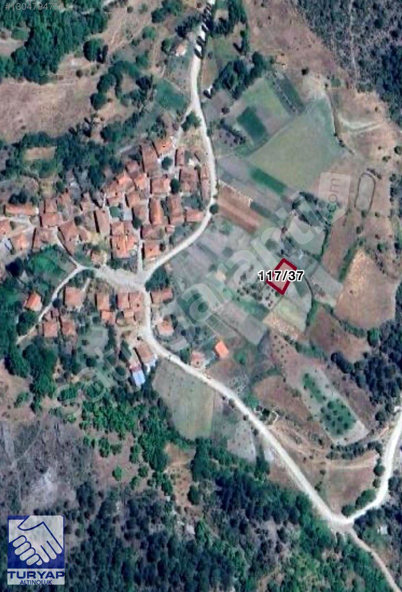 Sındırgı Çayır Mahallesinde Köye Yakın Yatırımlık 345m2 Tarla
