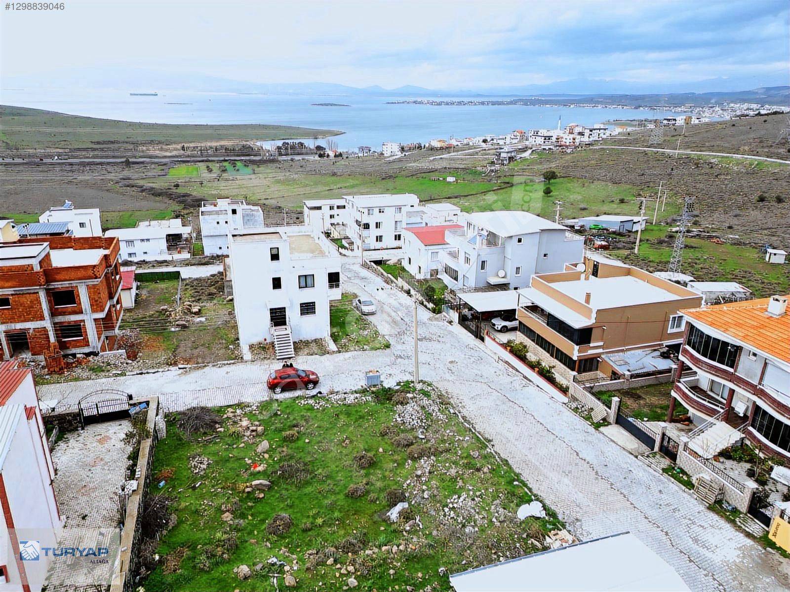 KALABAK'TA DENİZ MANZARALI SATILIK İMARLI ARSA