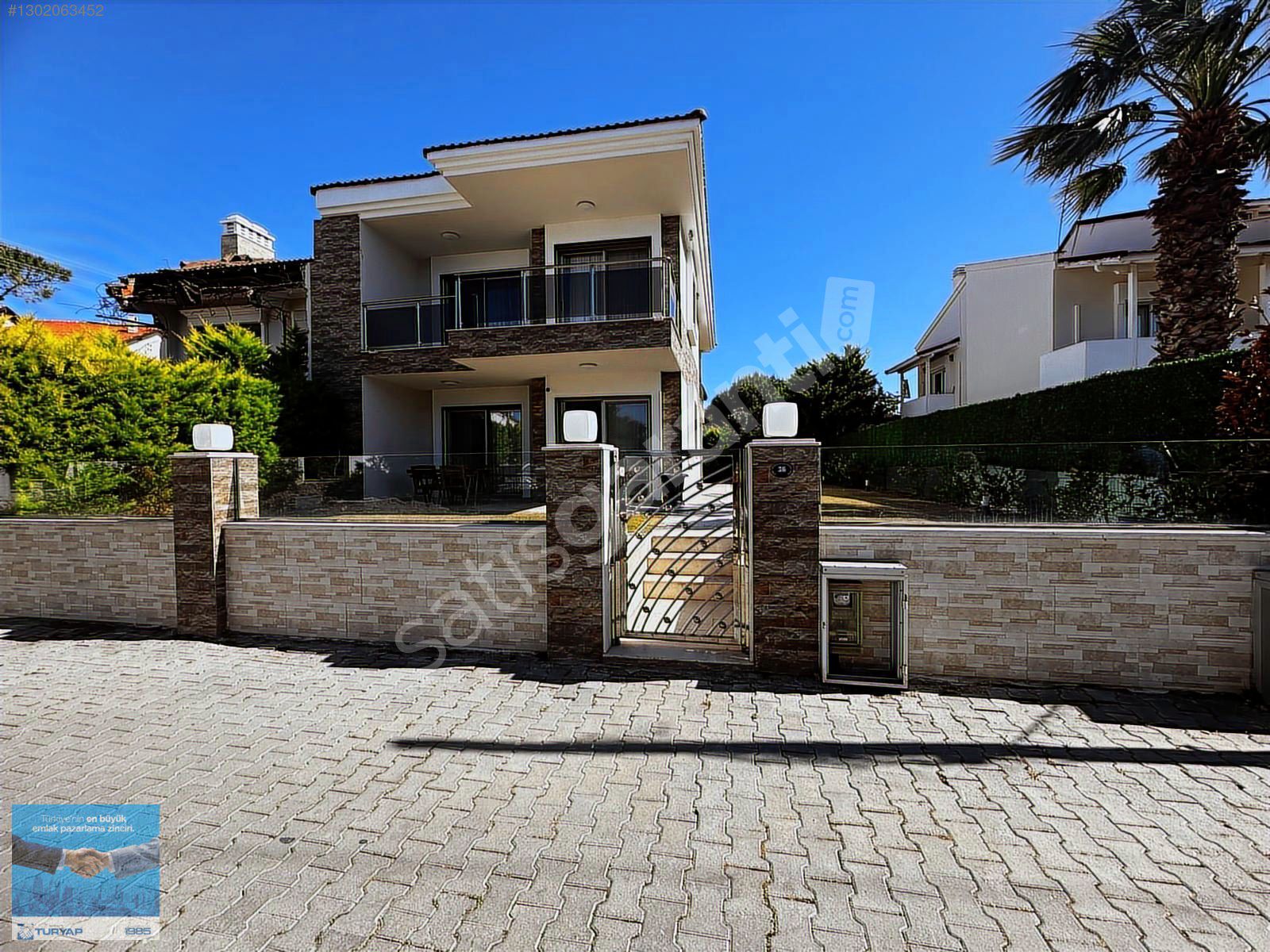 Turyap'tan Boyalıkta Plaja 50m Mesafede 3+1, Yaz Dönemi Kiralık