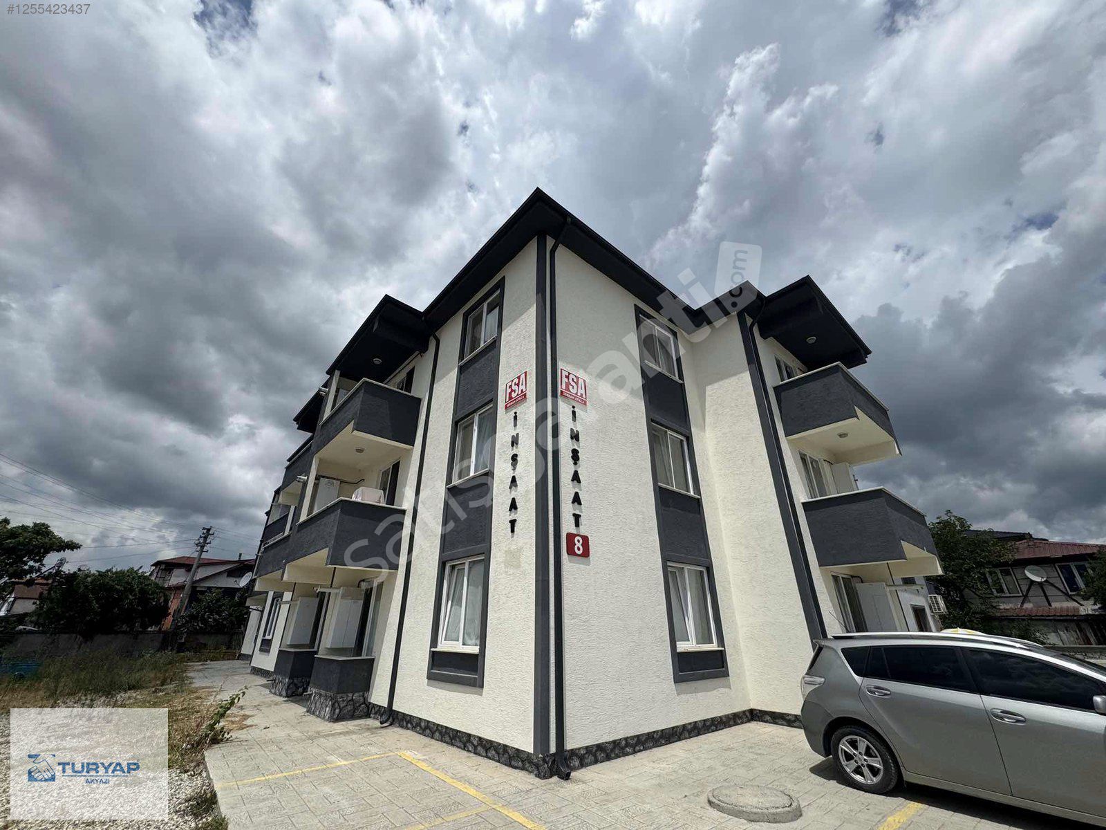 TURYAP AKYAZI'dan YENİ MAHALLEDE FUL EŞYALI 1+1 DAİRE