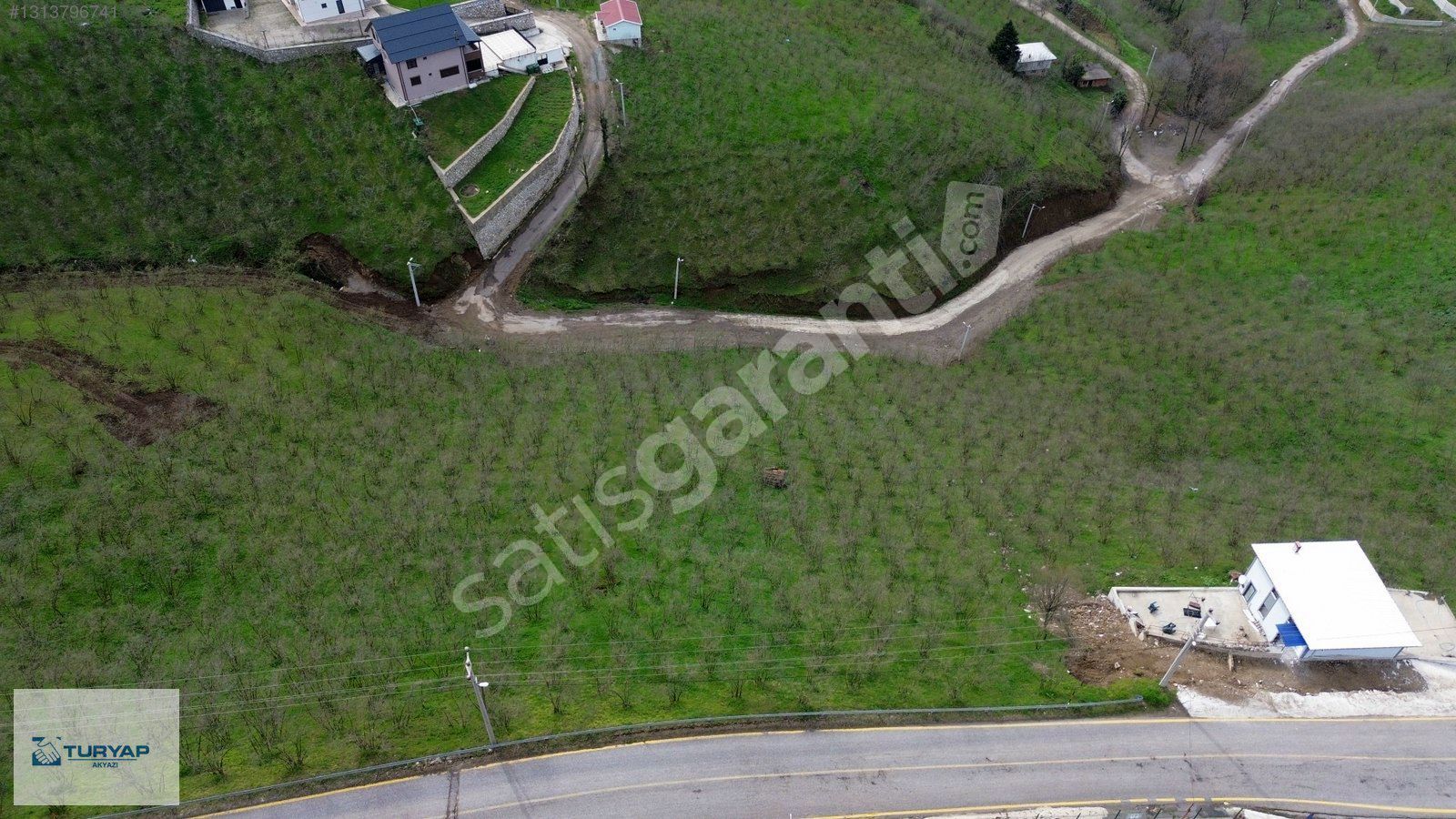 TURYAP AKYAZI'dan GÜZLEKTE HARİKA MANZARALI SATILIK 3000M2 ARSA