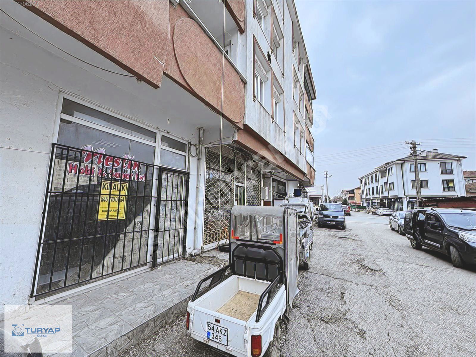 TURYAP AKYAZI'dan CARŞIDA KİRALIK 35M2 DÜKKAN
