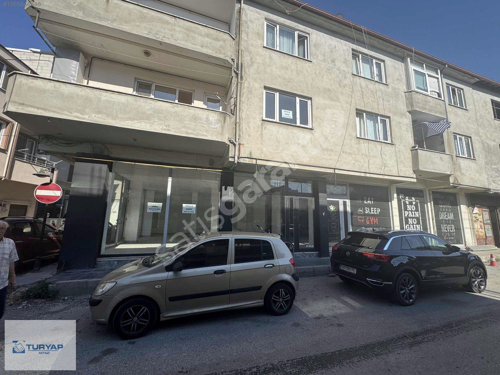TURYAP AKYAZI'dan MERKEZDE KİRALIK 195M2 KÖŞE DÜKKAN
