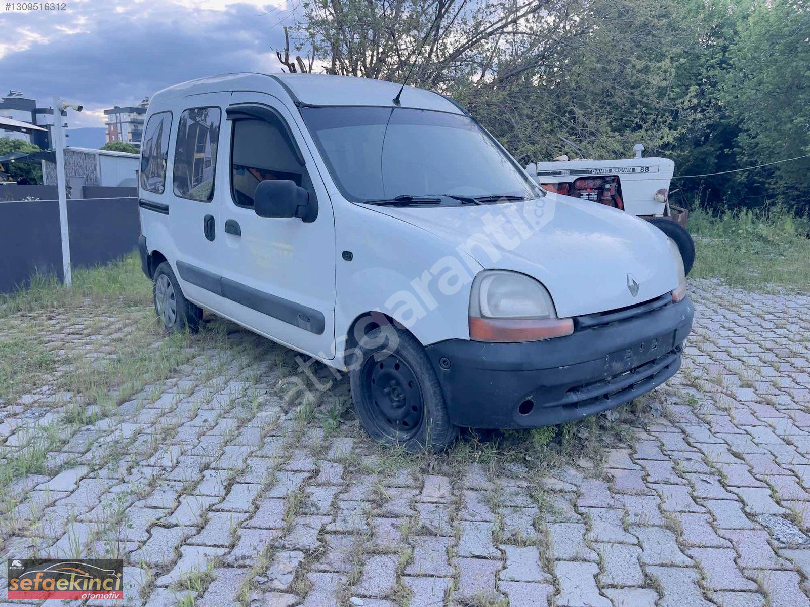 1998 KANGOO ARAÇ MOTOR ARIZALI FİYAT UYGUN VERİLECEK