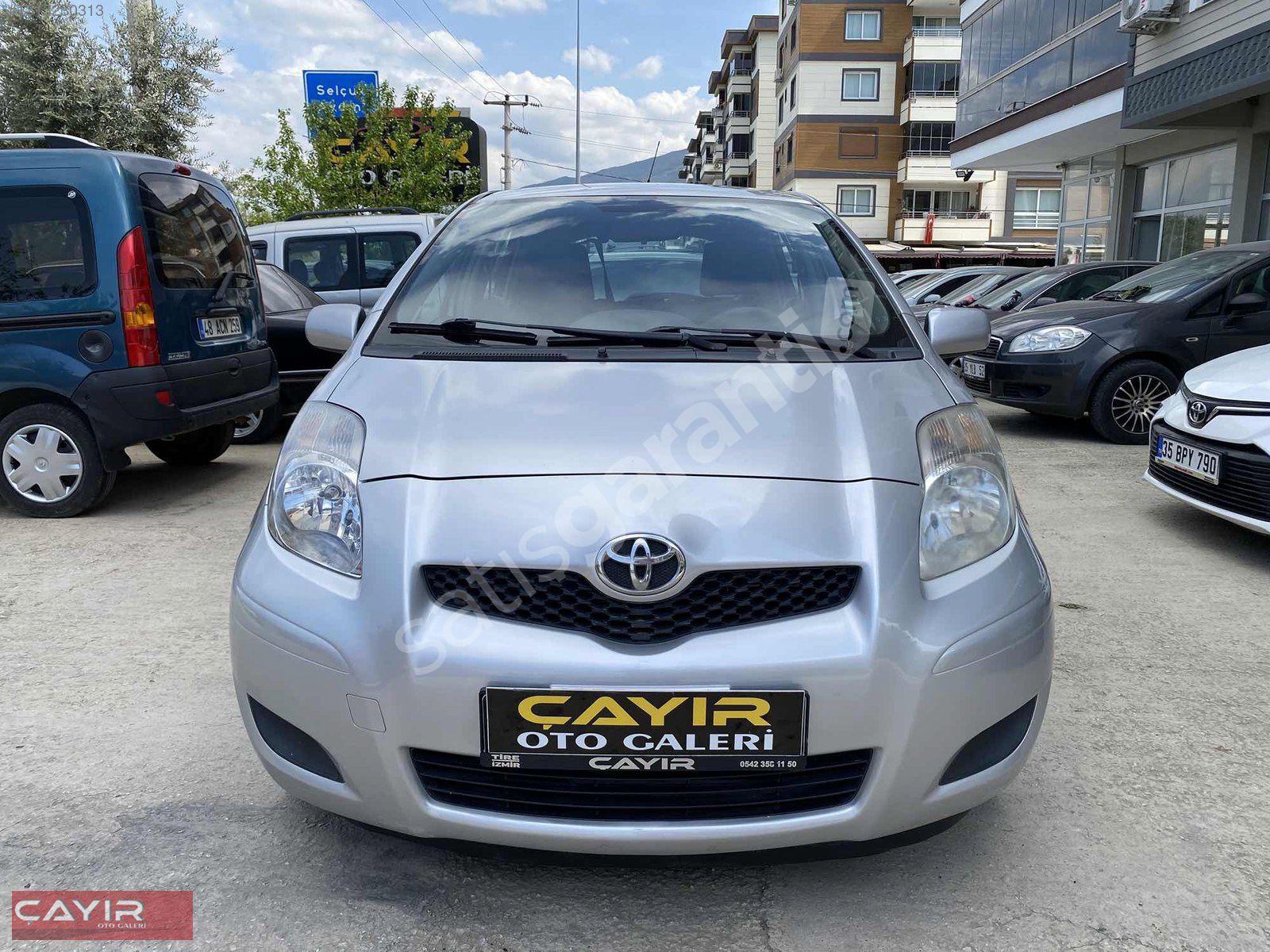 2011 TOYOTA YARİS 1.33 BENZİNLİ OTOMATİK 173.000 KM BAKIMLI