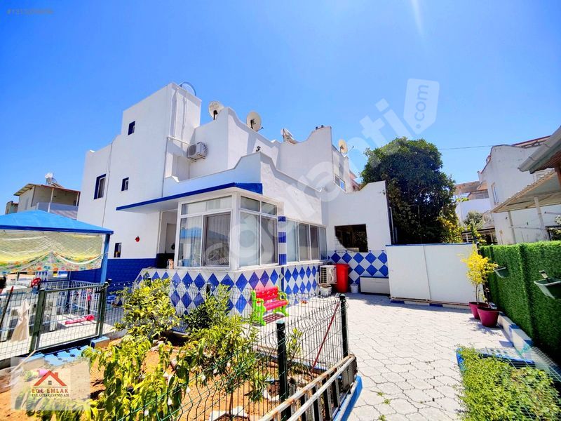 Didim Sağtur'da Denize Yakın, Bahçeli ve Yenilenmiş Villa