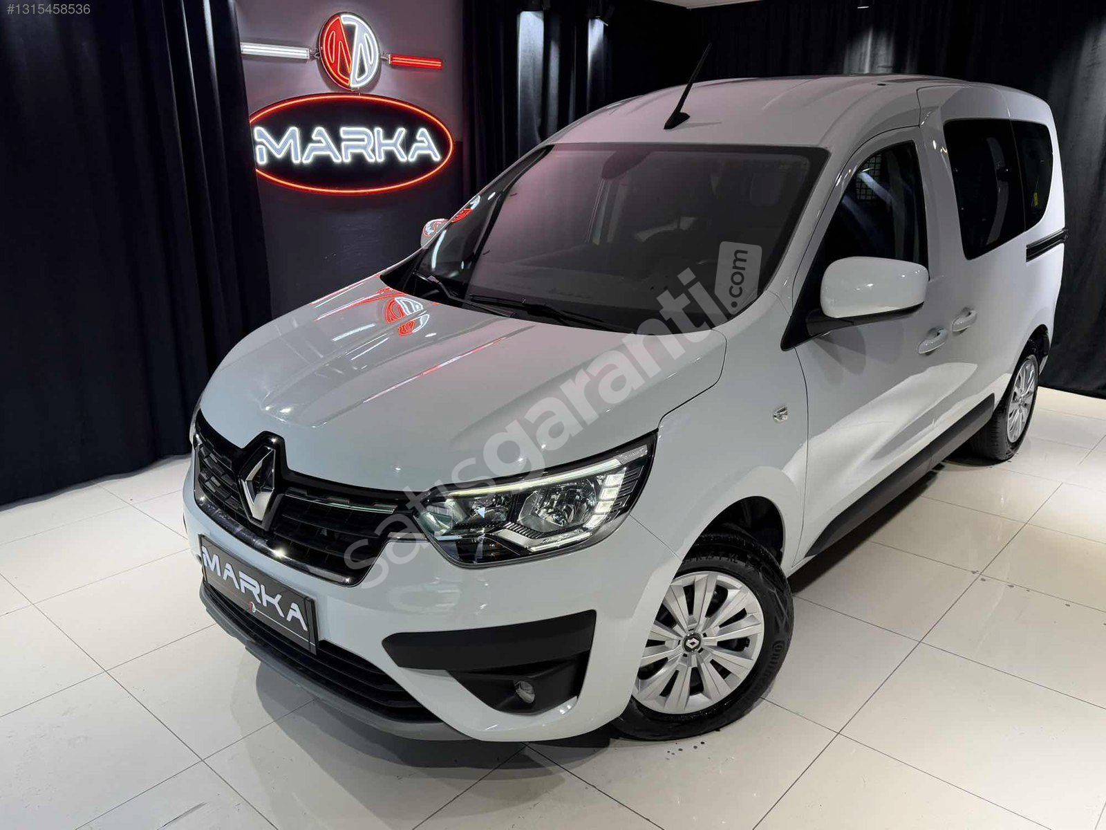 MARKA'DAN 2023 EXPRESS 1.5 DCİ SIFIR AYARINDA BOYASIZ 24.000 KM