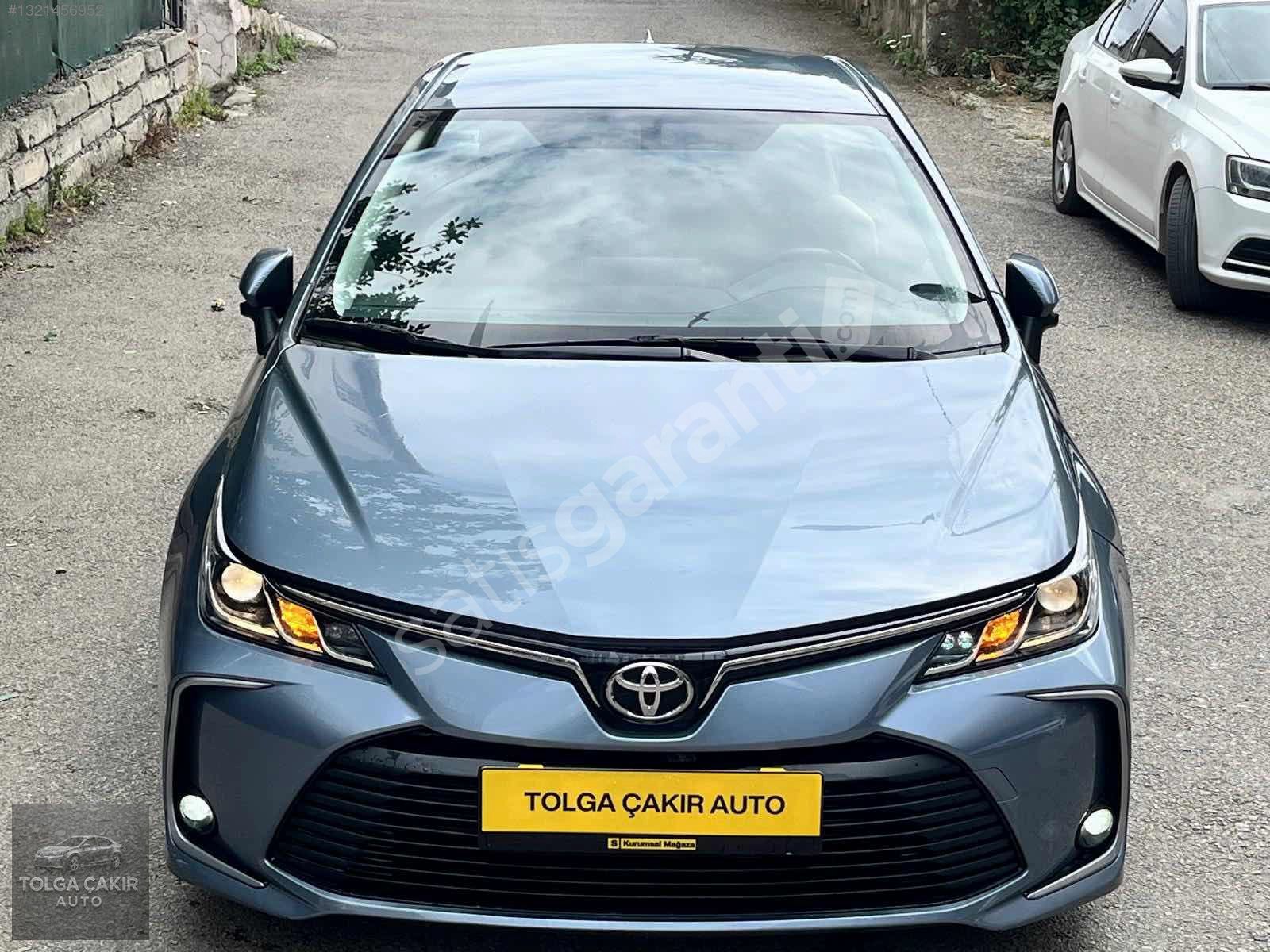 62-BİNDE-2022-MODEL-10 YIL-GARANTİLİ-SERVİS BAKIMLI-COROLLA
