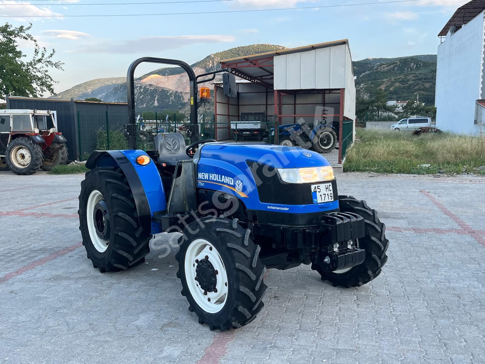 2012 NEW HOLLAND TT50 ÇEKER 24 JANT 2700 SAATTE