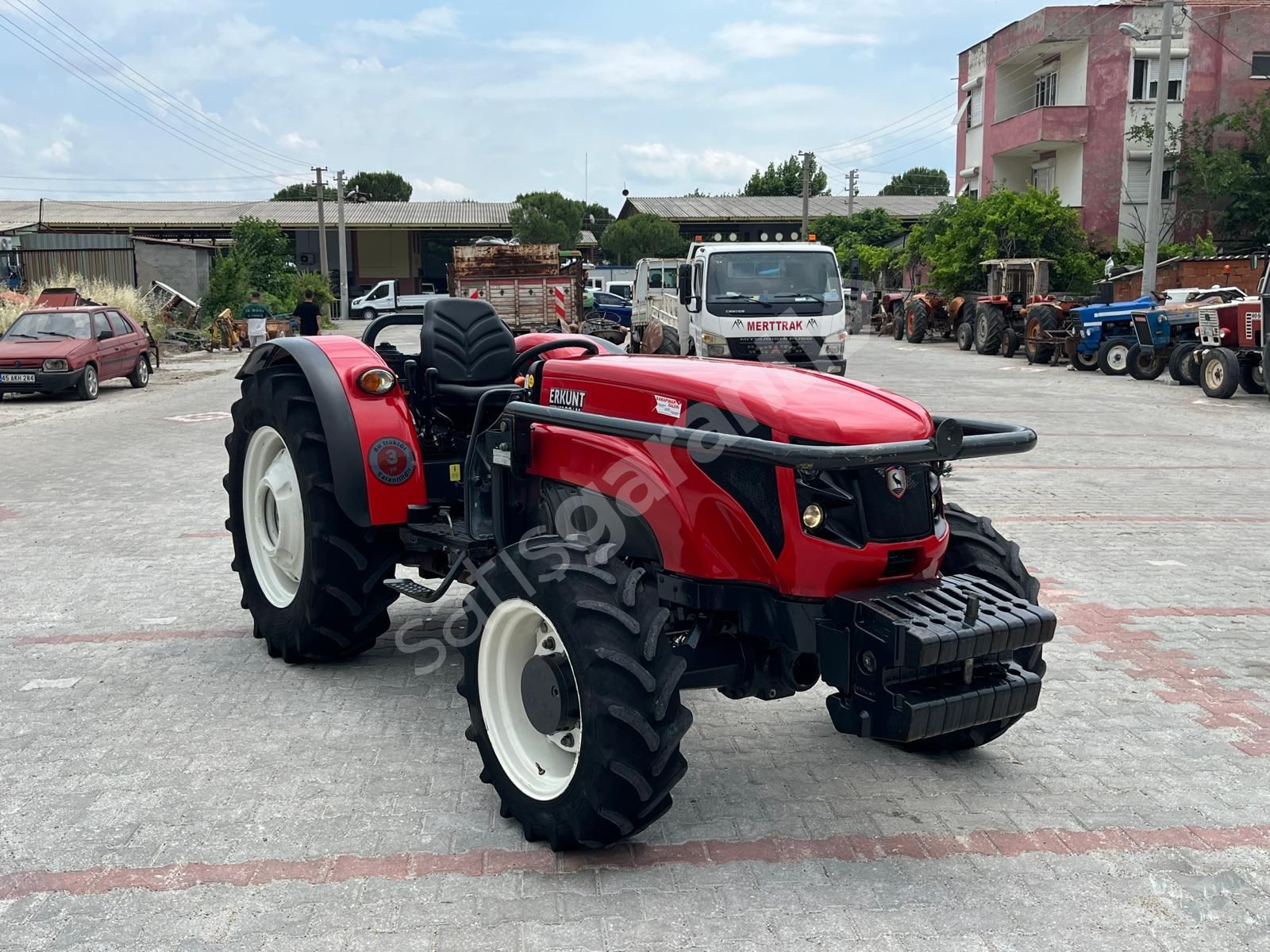 2018 ERKUNT 80.4 M BAHÇE 1700 SAATTE TEMİZ MAKİNA