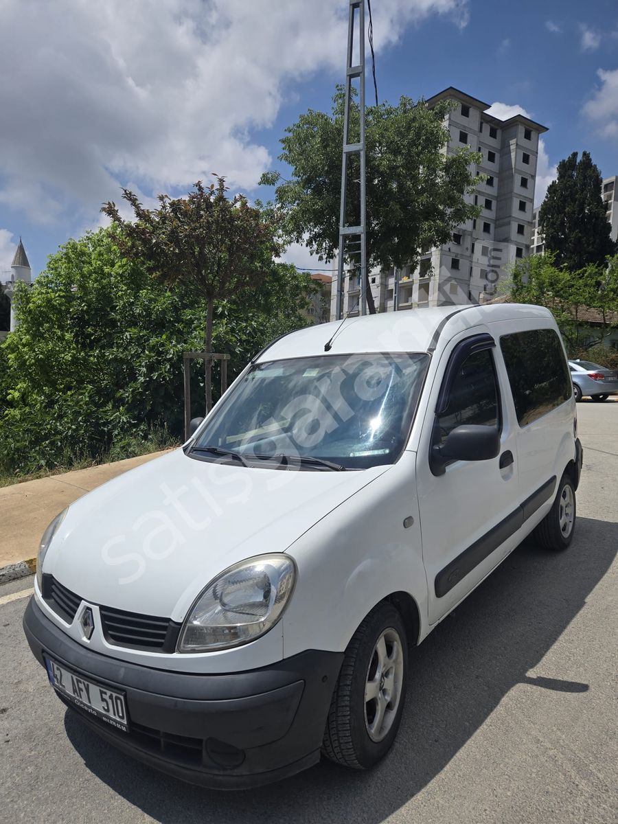 2010 KANGO 1.5 DİZEL MOTOR SIFIR CAMLI KOLTUKLU 