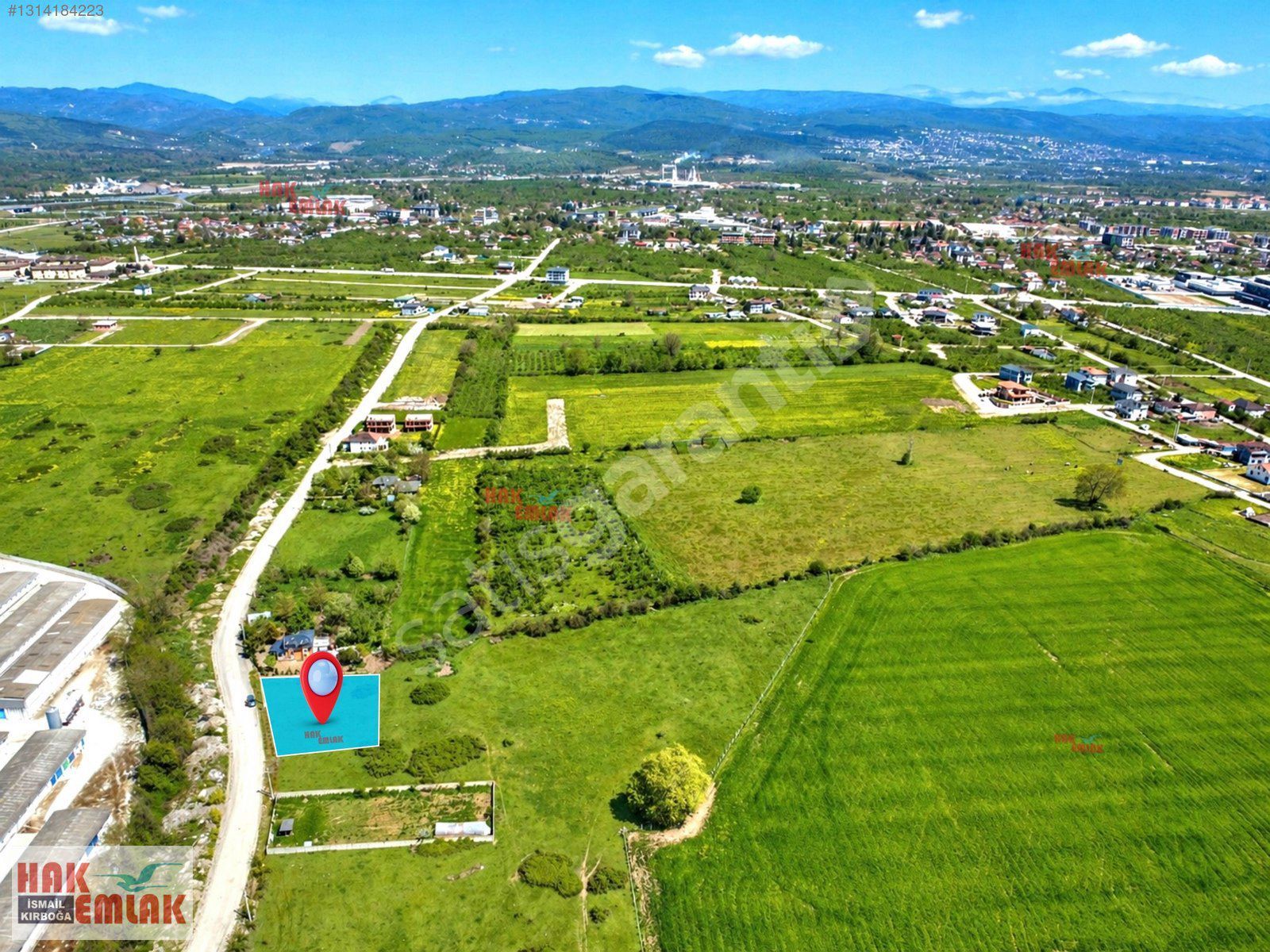 Hak Emlak'tan Arapçiftliği Villalar Bölgesi Satılık 1.063m² Arsa