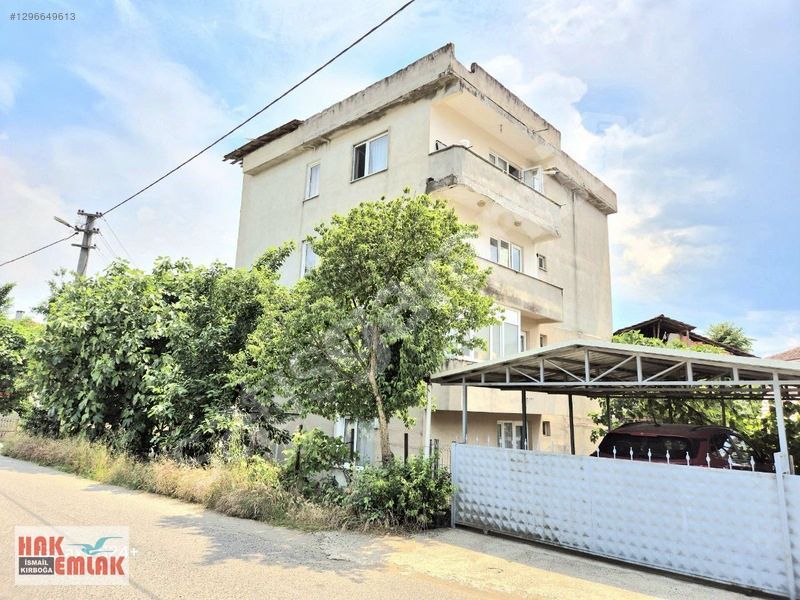 Hak Emlak'tan Yeni Mahalle'de Kiralık 2+1 Geniş Daire