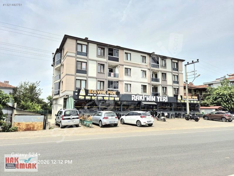 Hak Emlak'tan Koçyazı Mah.de Cadde Cepheli Kiralık 3+1 Daire