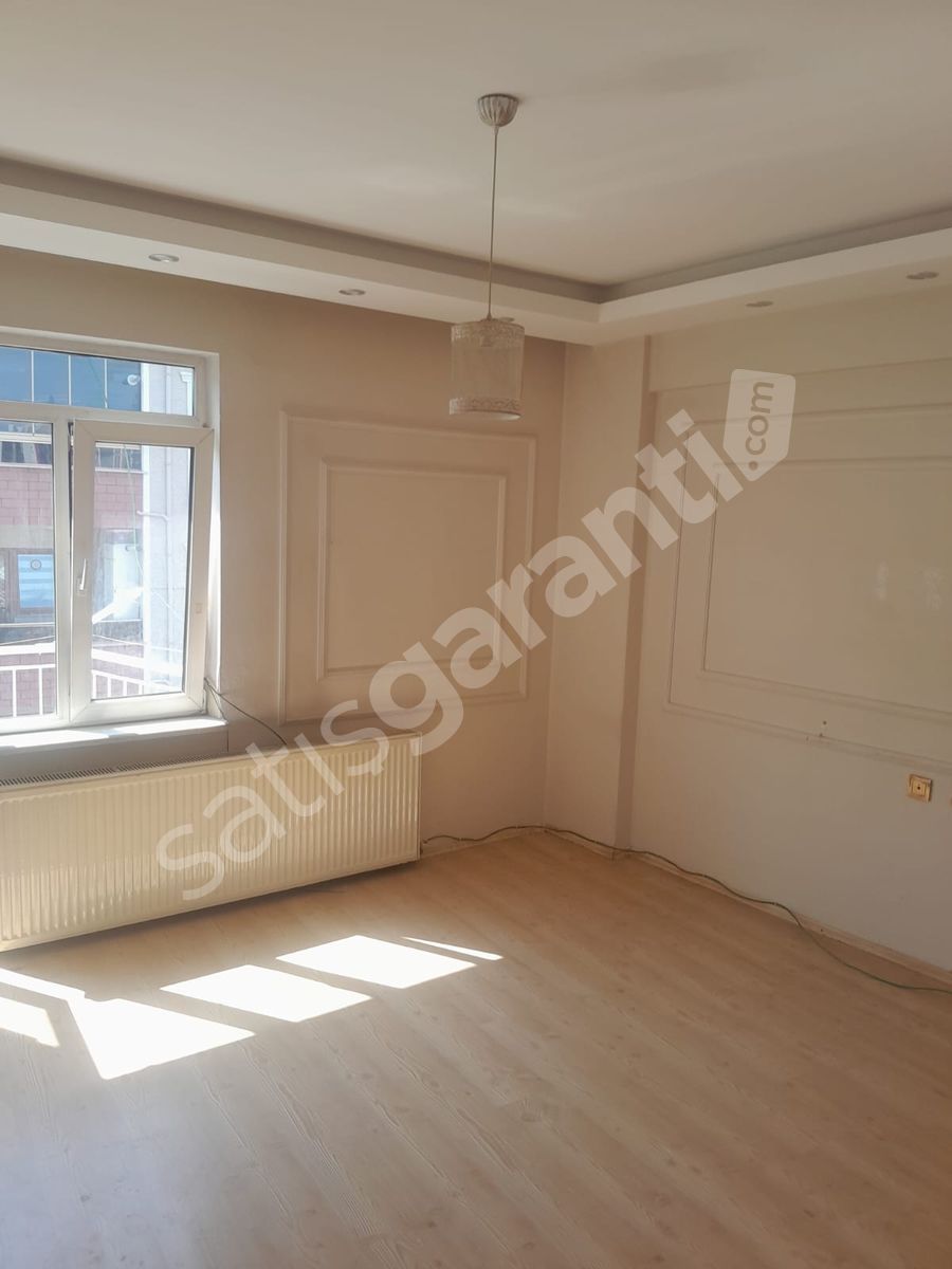 Bursa Osmangazi Demirtaşpaşa Mh Merkezi Konumda Kiralık Daire
