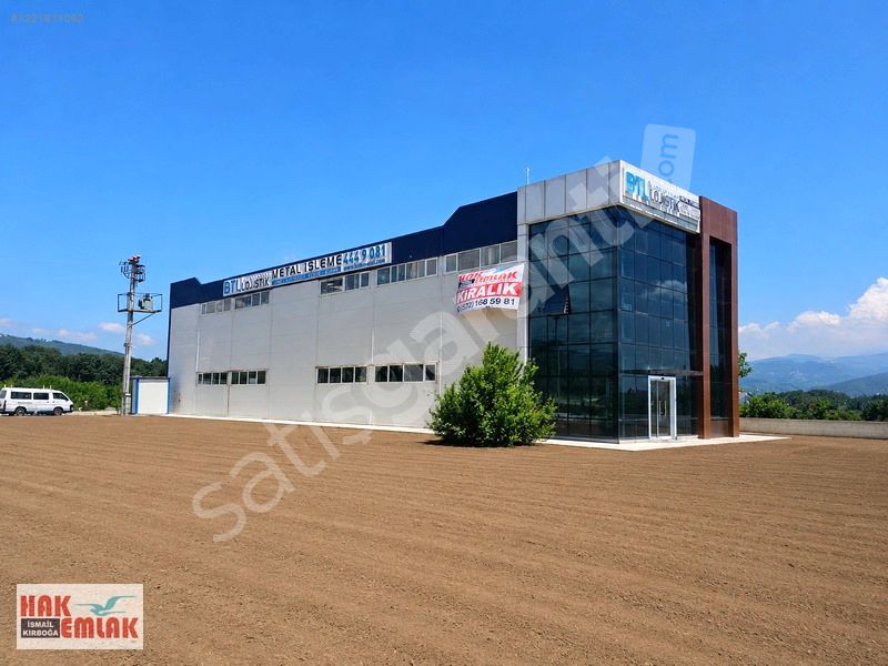 Hak Emlaktan Gümüşova Fatihde Cumayeri Sapağında Kiralık Fabrika