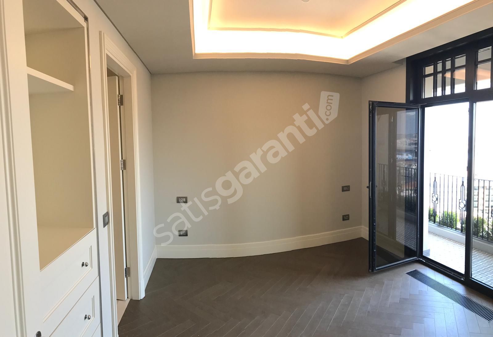 LEVENT NİSPETİYE ON RESİDENCE'TE 1+1 ŞIK DAİRE