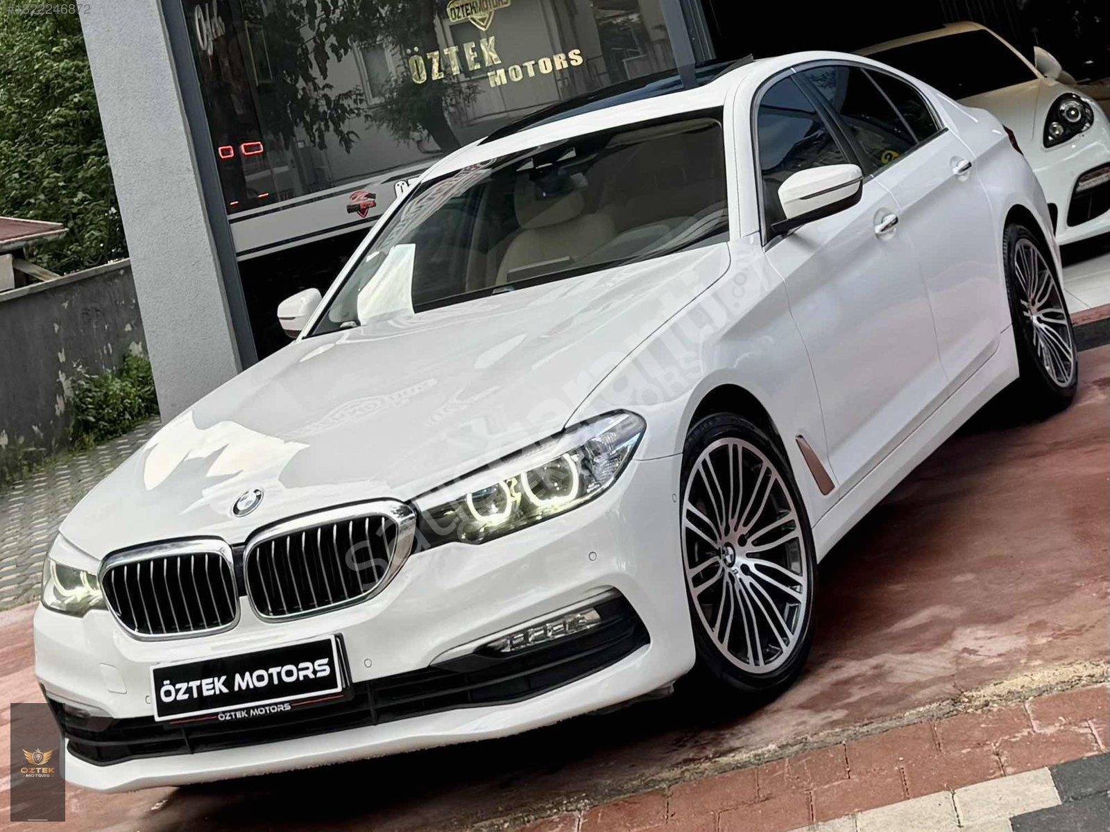ÖZTEK MOTORSTAN BMW 520İ LUXURY LİNE HATASIZ SUNROOF VAKUM