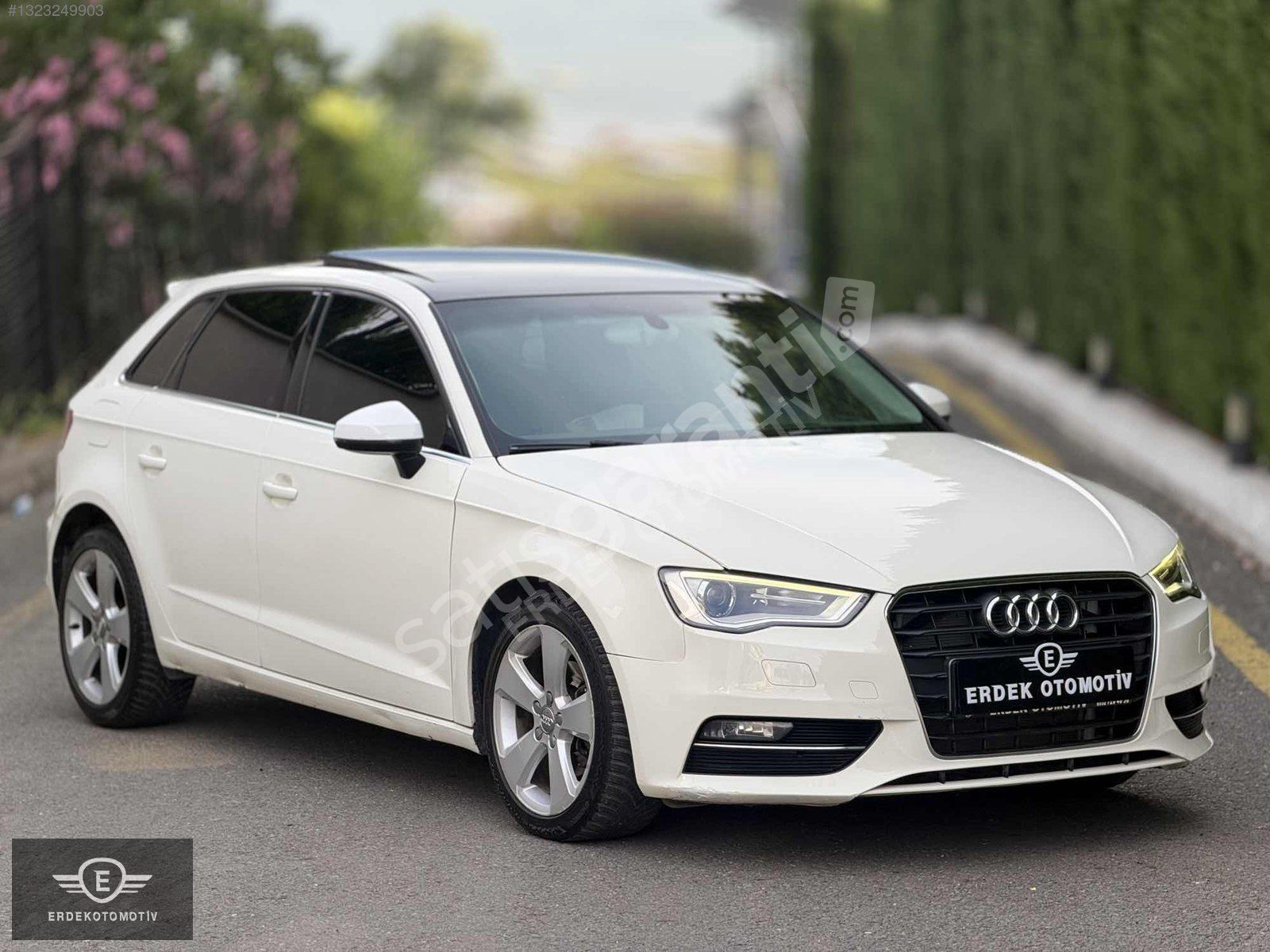 2013 AUDİ A3 1.6 TDI AMBITION CAM TAVAN RECORE 3 KOL DİREKSİYON