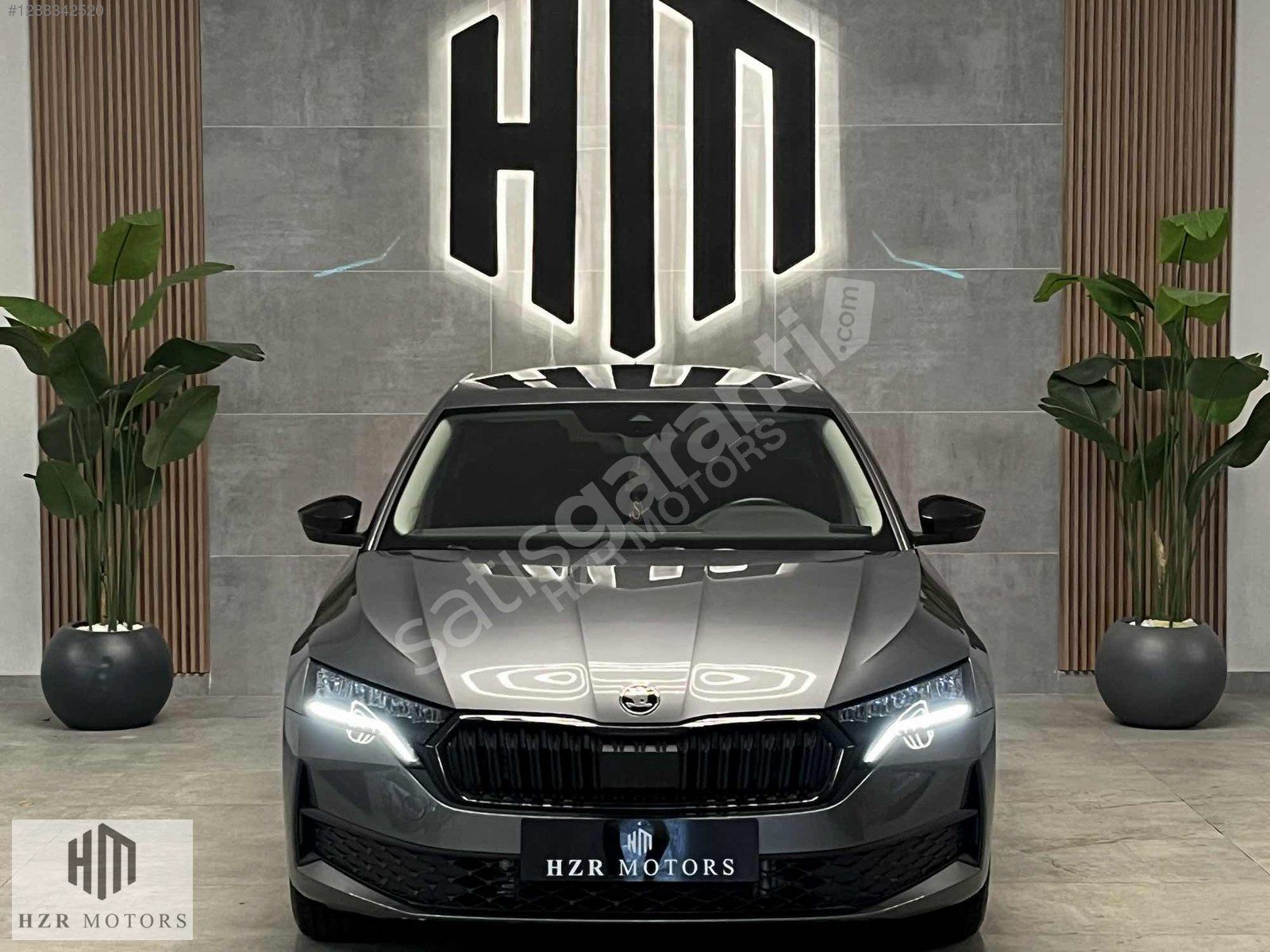 HZR MOTORS HATASIZ 2025 SKODA OCTAVIA 1.5 MHEV ELİTE CARPLAY