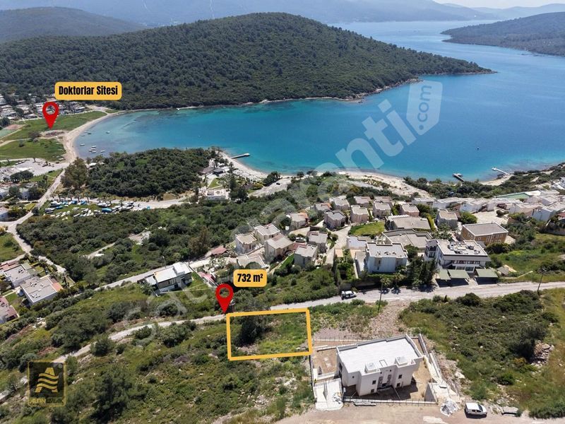 Boğaziçi'nde Full Deniz Manzaralı 732 m² Satılık Arsa !