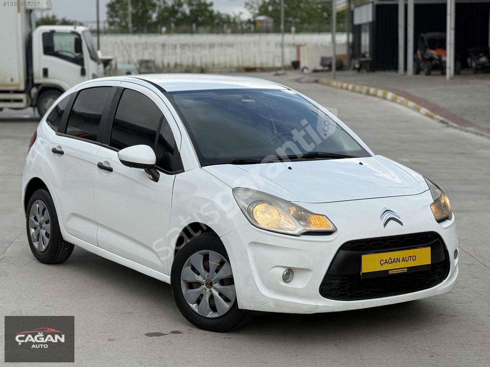 BAKIMLI CİTROEN C3 1.4 HDİ 228.000 KM K.KARTINA 12 TAKSİT