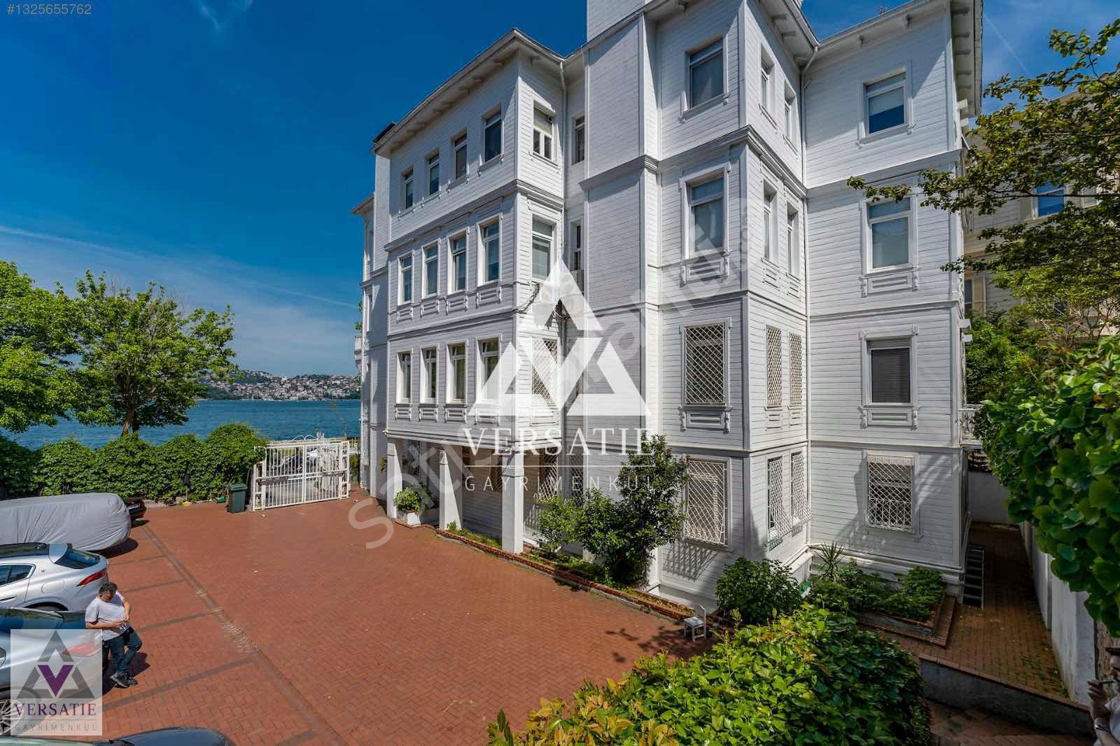 Yeniköy'de Dekorasyonlu 3.5+1 Dubleks Kiralık Yol Yalı Dairesi