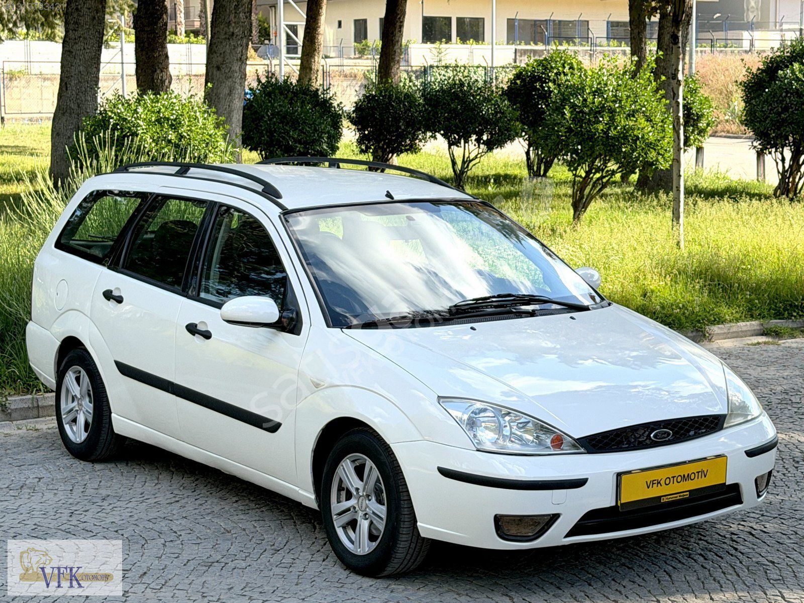 KLİMALI FORD FOCUS 1.6 SW COMFORT 2004 MODEL KARTA 12 TAKSİTLE !