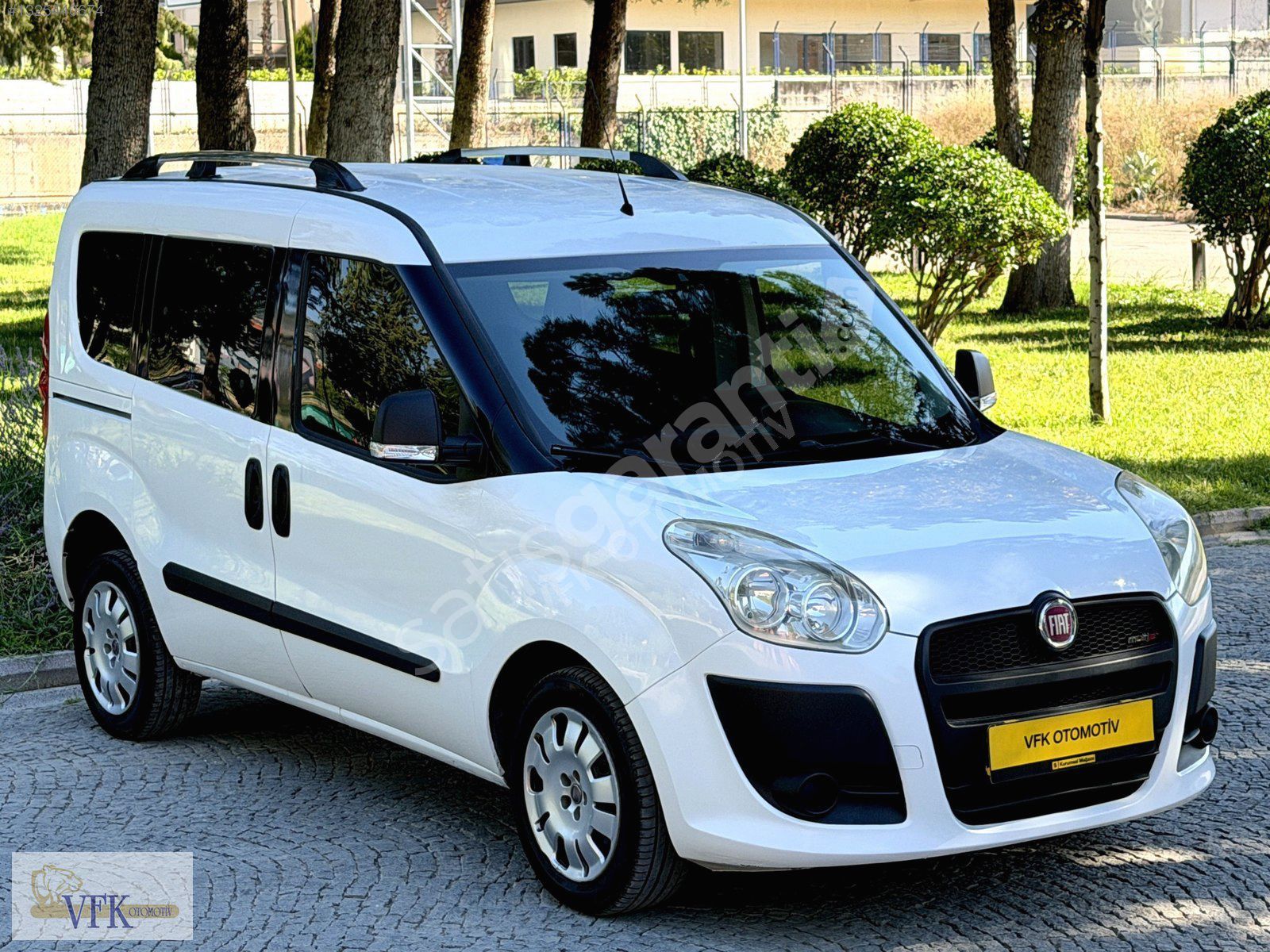 OTOMOBİL RUHSATLI 2 YILLIK VİZE DOBLO 1.6 MULTİJET 2013 MODEL !