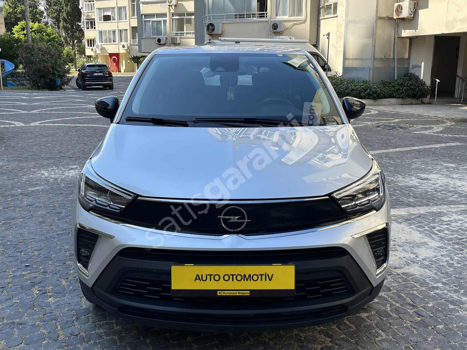 SIFIR AYARINDA SERVİS BAKIMLI HATASIZ OPEL CROSLAND OTOMATİK