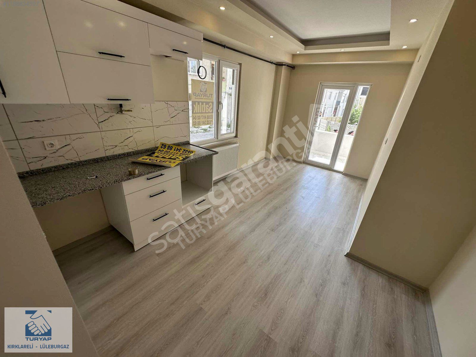 2+0 90 M2 MERKEZİ KONUMDA, 2 YAŞINDA, KREDİYE VE YATIRIMA UYGUN