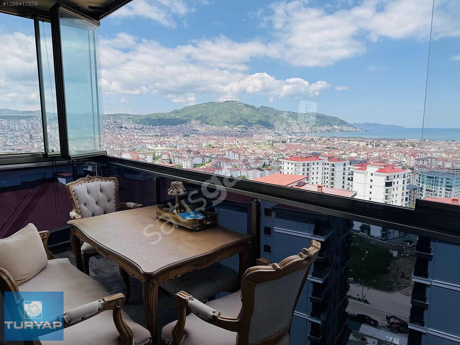 KARŞIYAKADA TEPE PARK SİTESİ 3+1 150m2 NET ACİL SATILIK DAİRE