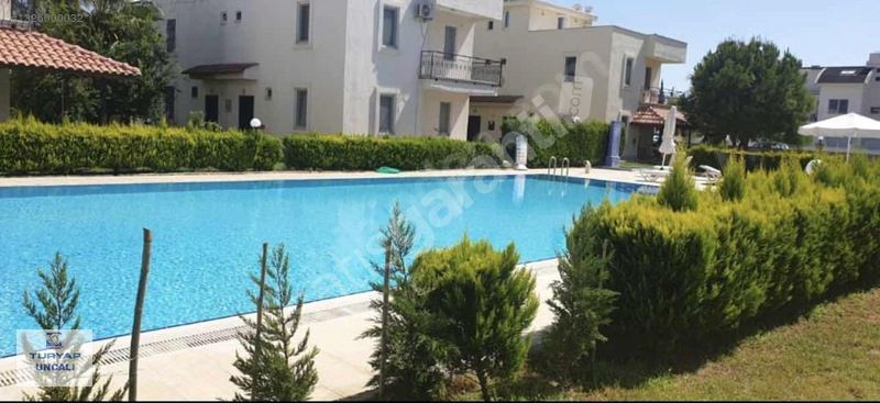ANTALYA BELEKTE 3 KATLI LÜKS VİLLA