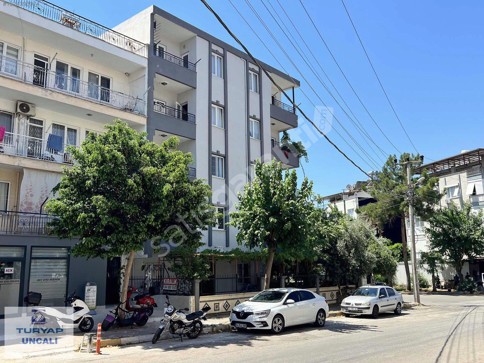 YEŞİLYURT MAHALLESİ MERKEZİ KONUMDA GENİŞ 3+1 SATILIK DAİRE