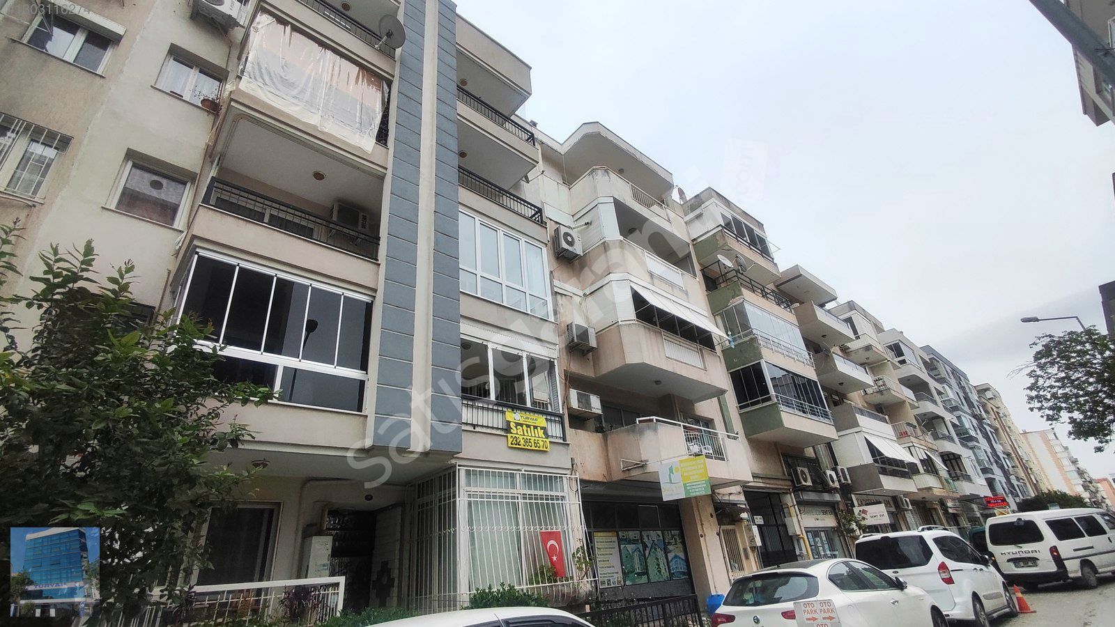 Karşıyaka Belediyesi Yakını Satılık 3+1 Arakat Daire