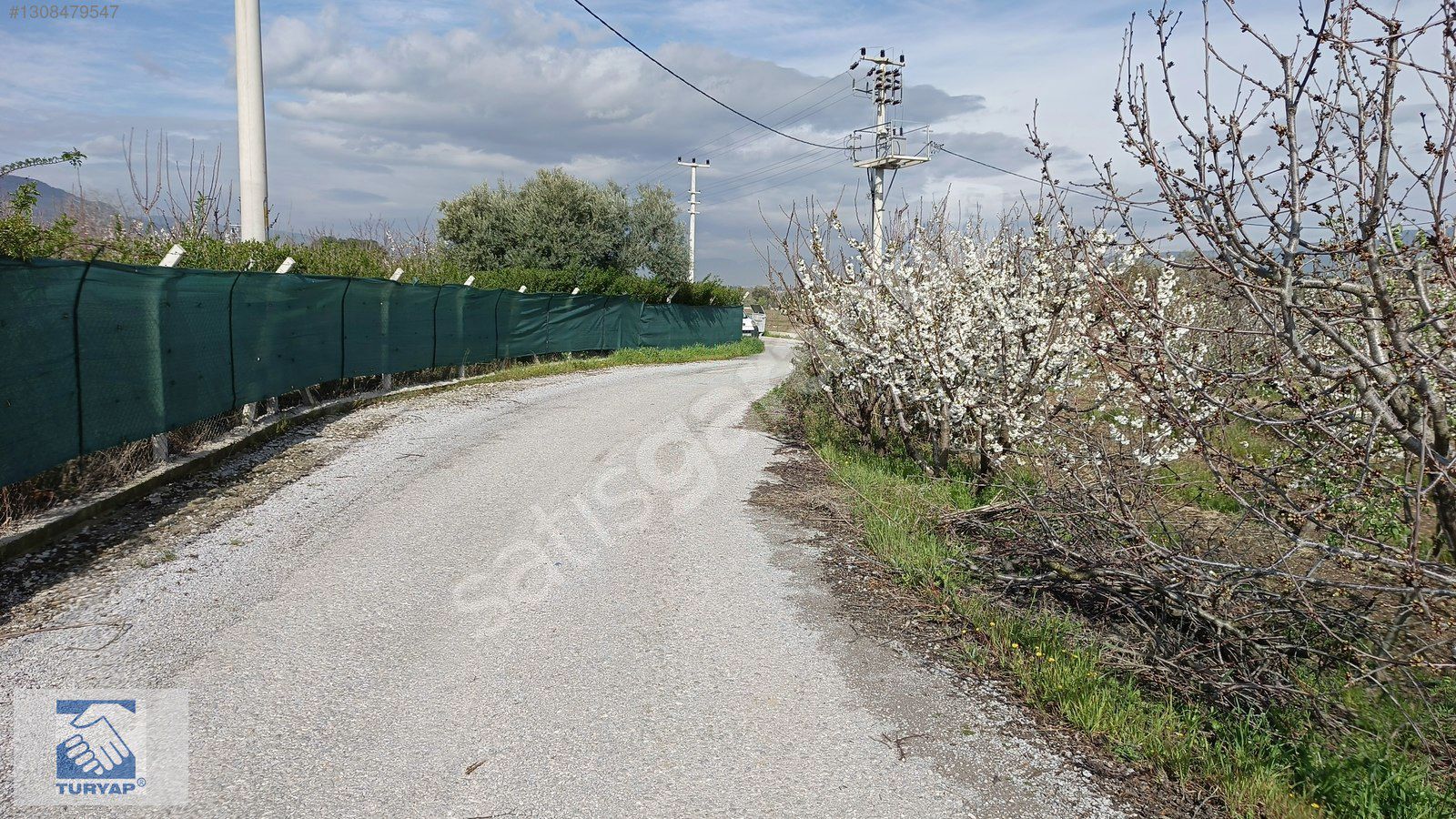 Kemalpaşa M.Akif Ersoy Mah. Satılık 7644 m2 Arazi