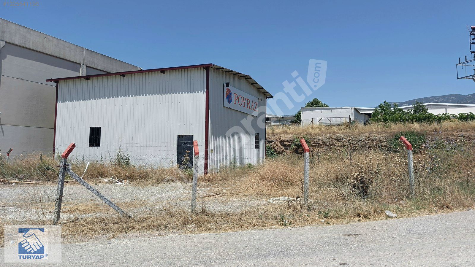 Kemalpaşa M.Akif Ersoy Mah Kiralık 250 m2 Depo