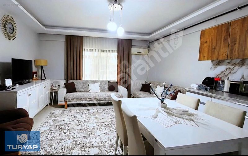 MENEMEN 9 EYLÜL MAHALLESİNDE SATILIK 2+1 AÇIK MUTFAK DAİRE