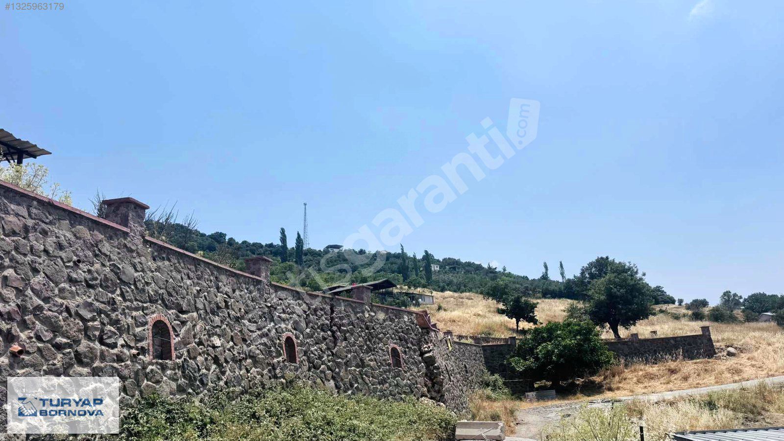 İzmir Bornova Beşyol'da Satılık Tapulu 413 m2 Tarla