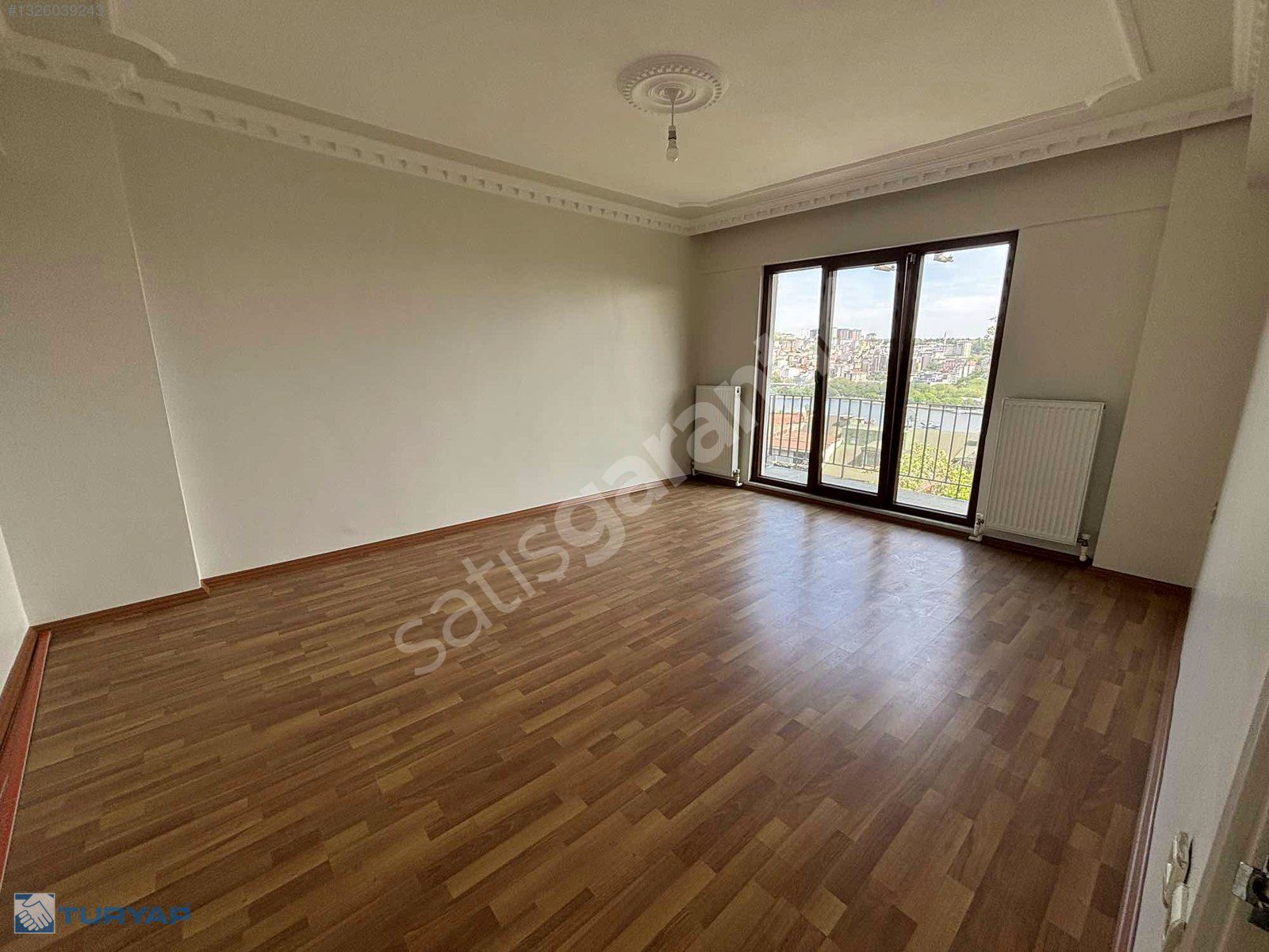 Haliç Manzaralı Bakımlı Masrafsız 3+2 Kiralık TersDubleks 140 m2