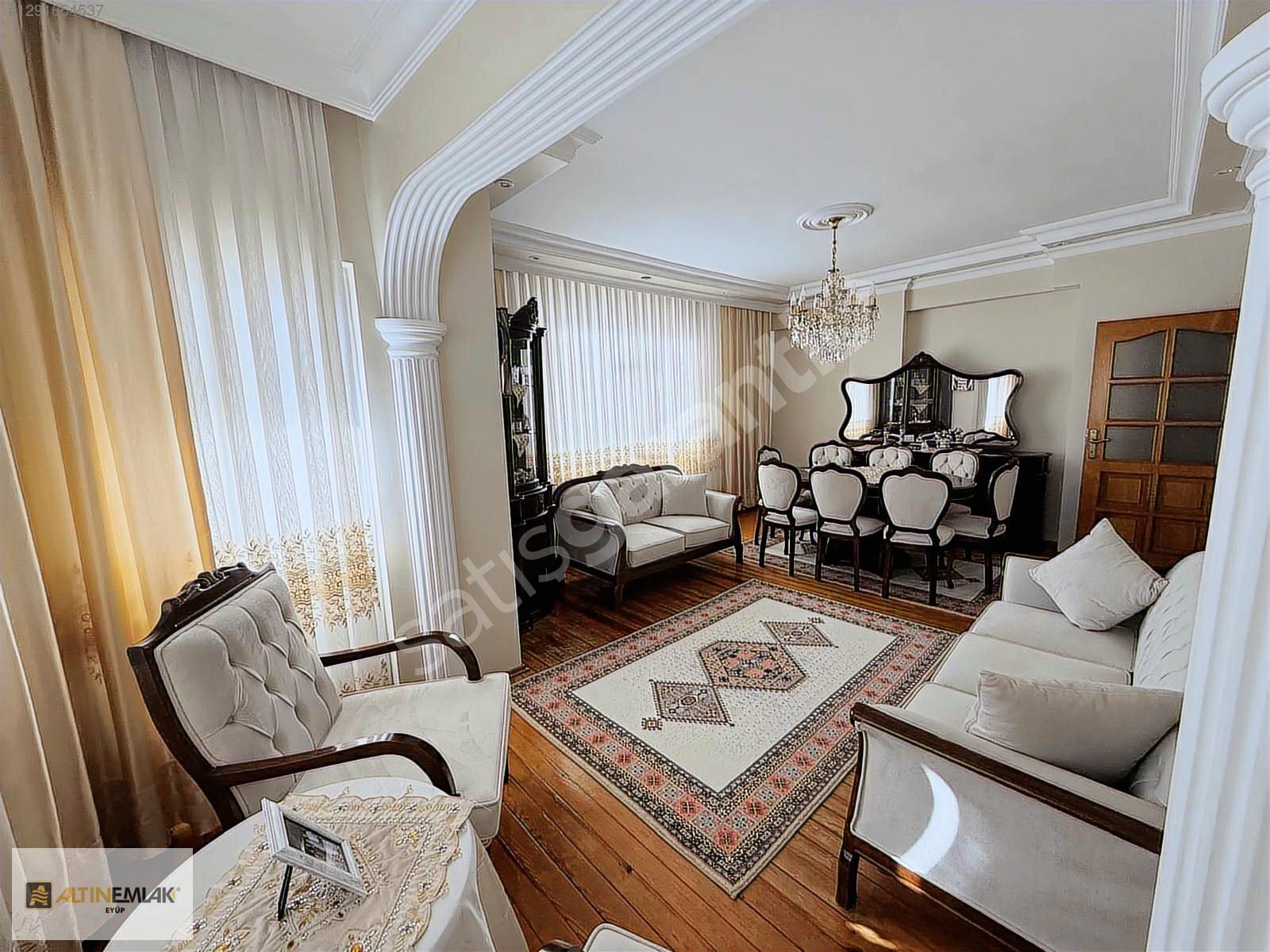 EYÜP DÜĞMECİLER MAHALLESİNDE SATILIK DUBLESK DAİRE