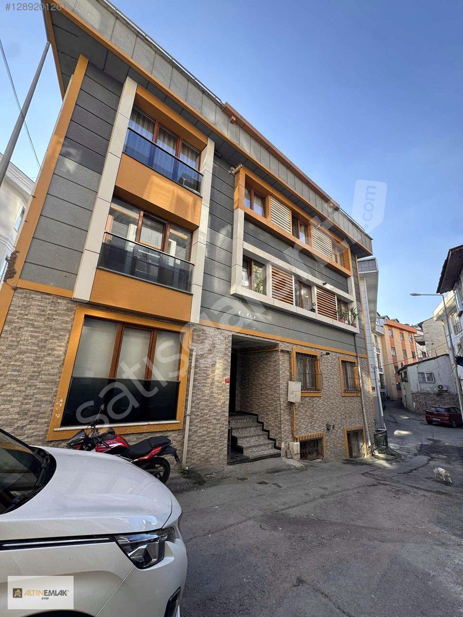 ALTIN EMLAK EYÜP SARE SEDA DAN SATILIK DAIRE