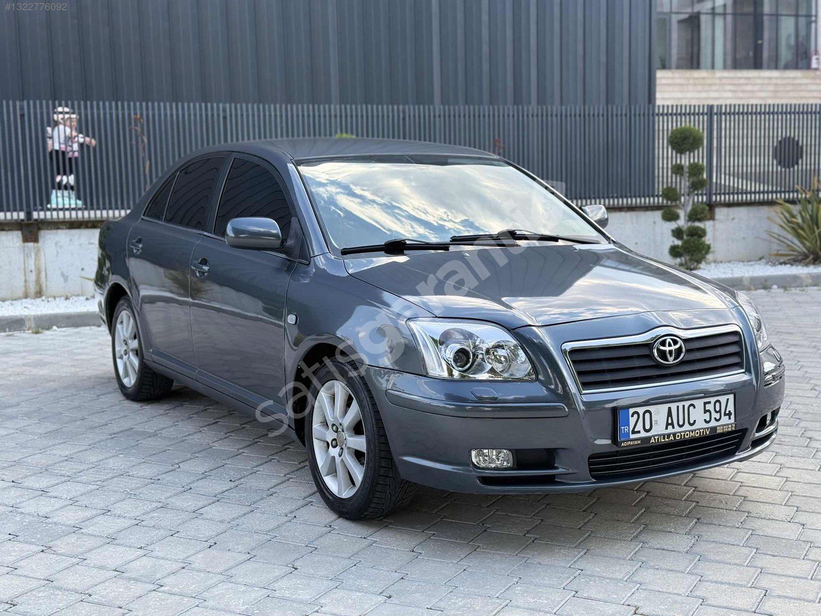 TOYOTA AVANSIS