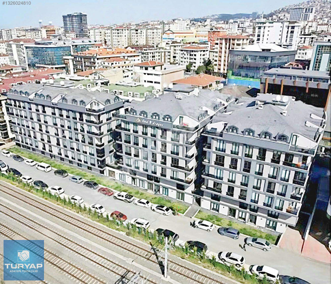 Maltepe Cevizli Mah Sitede 1+1 Satılık Muhteşem Daire
