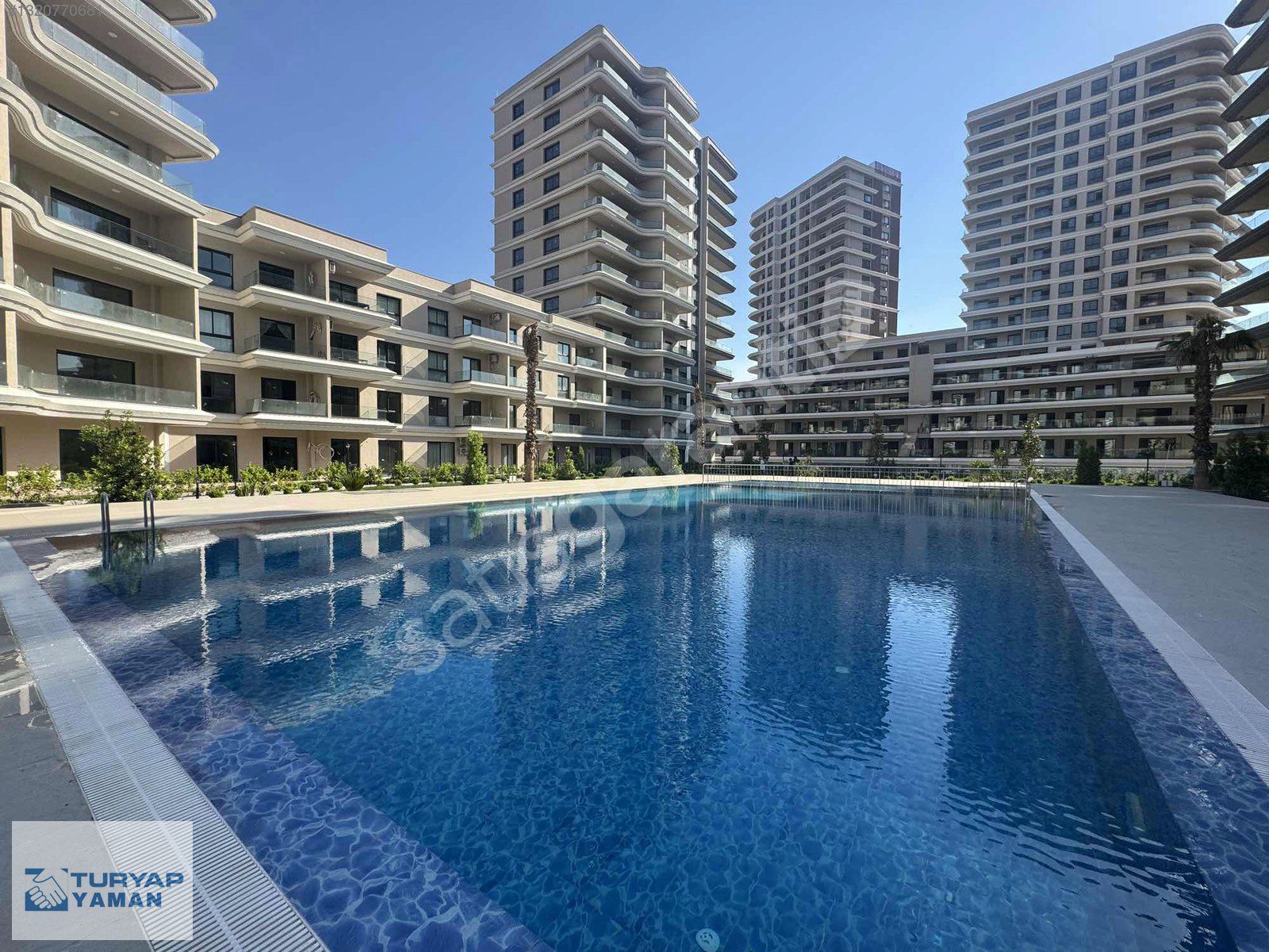 Mirnas Bahçeşehir'de kiralık 1+1