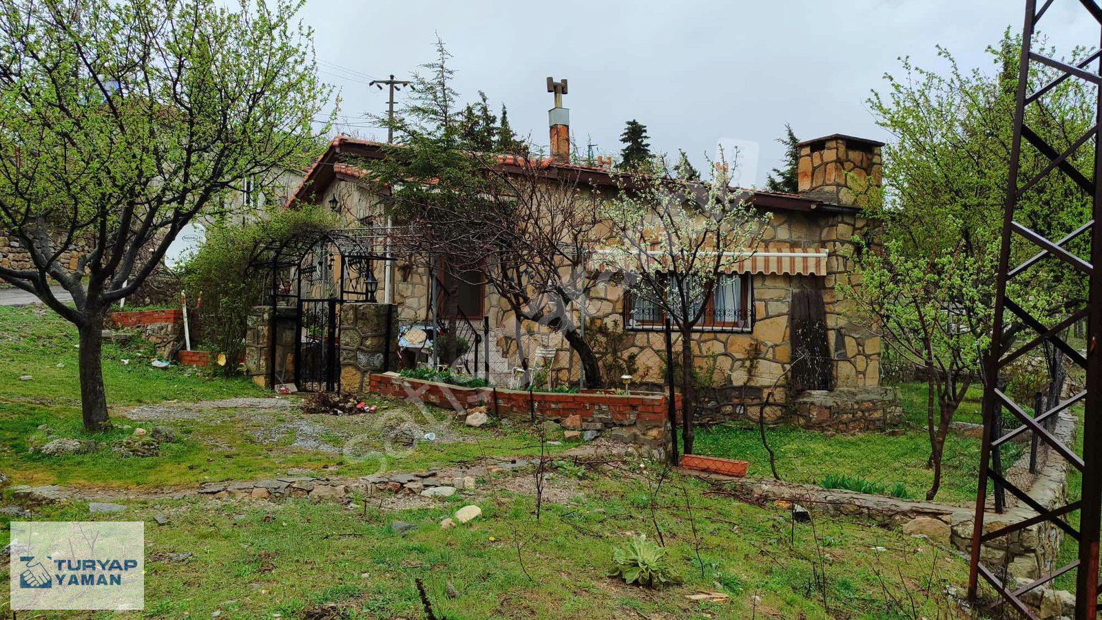 KEMALPAŞA BEŞPINAR'DA MÜSTAKİL YAŞAM İÇİN UYGUN TAŞ EVİ
