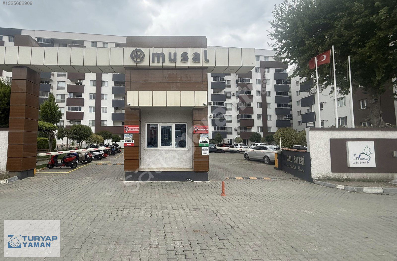 MUSAL SİTESİNDE EŞYALI KİRALIK DAİRE / HAVUZLU/ 1+1 / 65 M2.