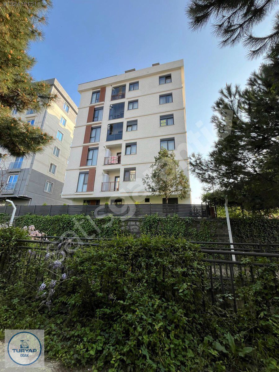SINIRSIZ KREDİ -MARMARAY YANI- 3 YILLIK BİNA LÜX 2+1 DAİRE