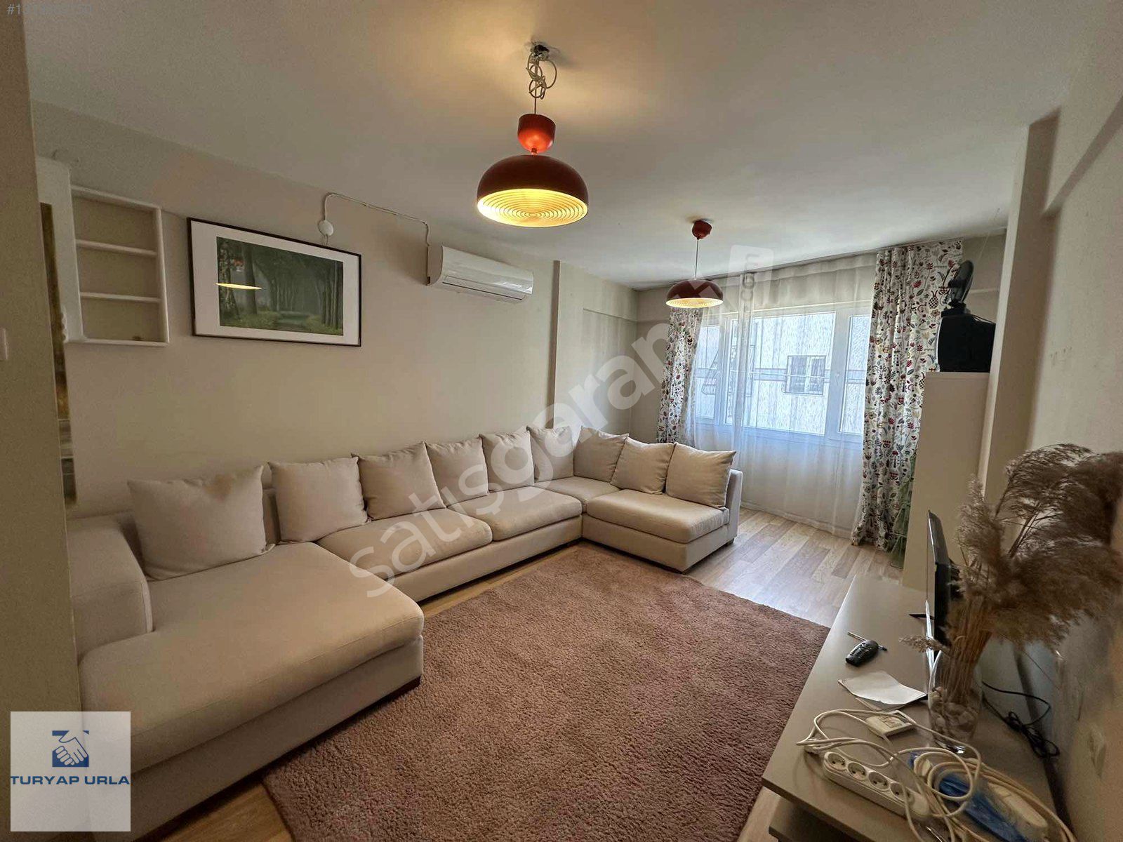 TURYAP'tan Demokrasi Üni. Yakını Kiralık 2+1 Eşyalı Daire